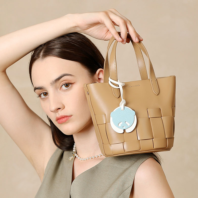 Women's Minimalist Genuine Leather Woven Bucket Bag