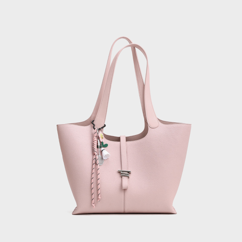 Sac fourre-tout en cuir minimaliste pour femmes, avec accessoires en argent