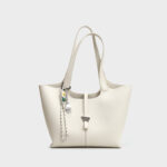 Women's Minimalist Leather Shoulder Tote Bag In Silver Hardware