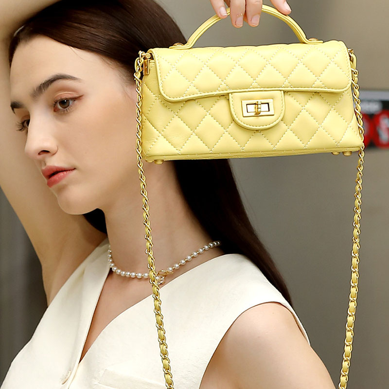 Women's Minimalist Quilted Lambskin Chain Strap Top Handle Bag In Gold Hardware