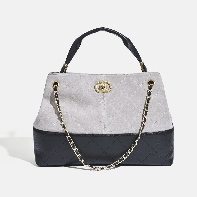 Women's Minimalist Quilted Lambskin Two-Tone Shoulder Crossbody Chain Handbag In Gold Hardware