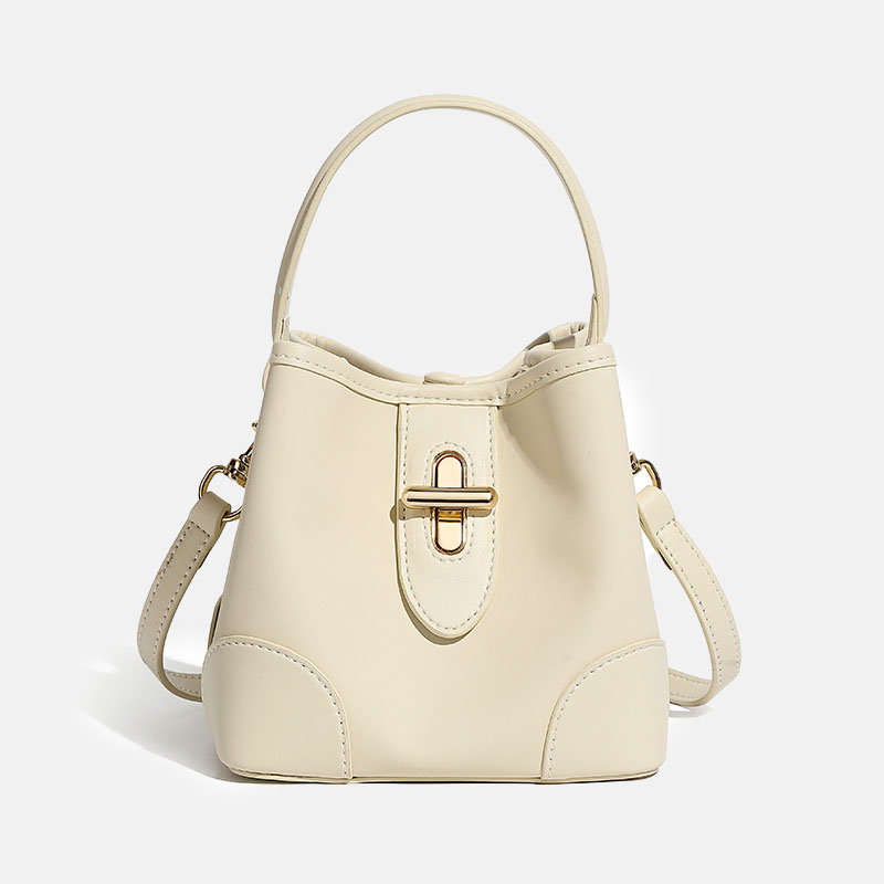 Women's Minimalist Top-Grain Leather Bucket Bag In Gold Hardware