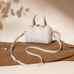 Damen gesteppte Leder Crossbody Tasche mit Tragegriff