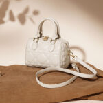 Damen gesteppte Leder Crossbody Tasche mit Tragegriff