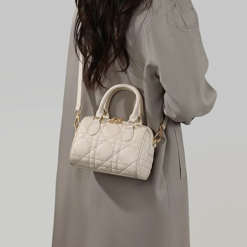 Damen gesteppte Leder Crossbody Tasche mit Tragegriff