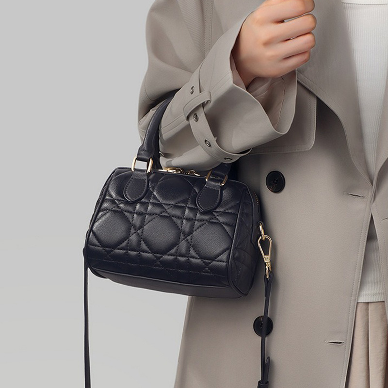 Damen gesteppte Leder Crossbody Tasche mit Tragegriff