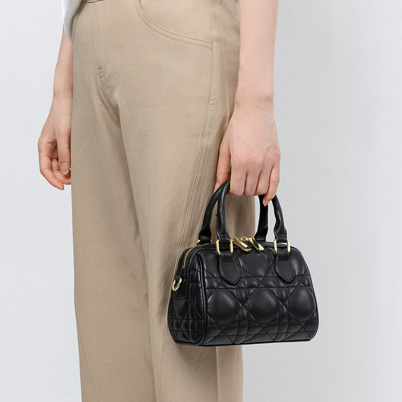 Petit sac à main en cuir matelassé Boston pour femmes