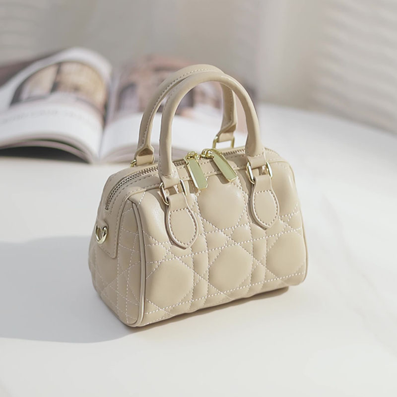 Petit sac à main en cuir matelassé Boston pour femmes