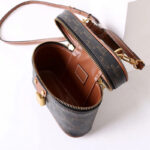 Damen Vintage Print Leder Box Top Handle Tasche in Gold Hardware