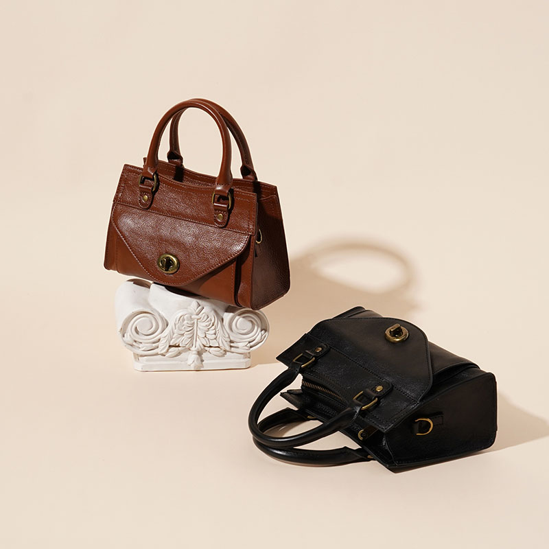 Sac à main vintage en cuir ciré de première qualité pour femmes, avec quincaillerie en or