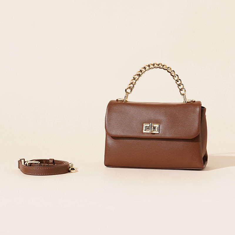 Sac à main en cuir de vachette pour femmes, avec poignée en chaîne et quincaillerie dorée