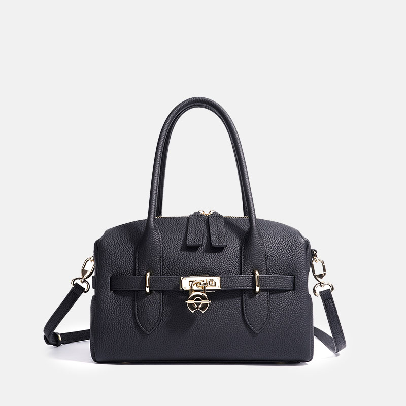 Minimalistische Damen-Taschen aus Vollnarbenleder mit goldener Hardware