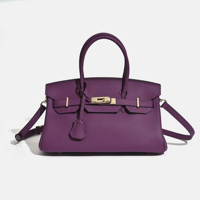 Sac à main horizontal en cuir pleine fleur pour femmes, avec des accessoires en or