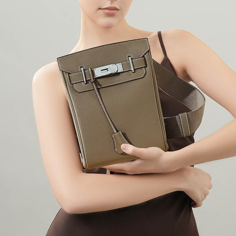 Women's Minimalist Full-Grain Leather Sling Bag In Silver Hardware