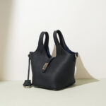 Women's Minimalist Top-Grain Leather Bucket Handbag In Silver Hardware