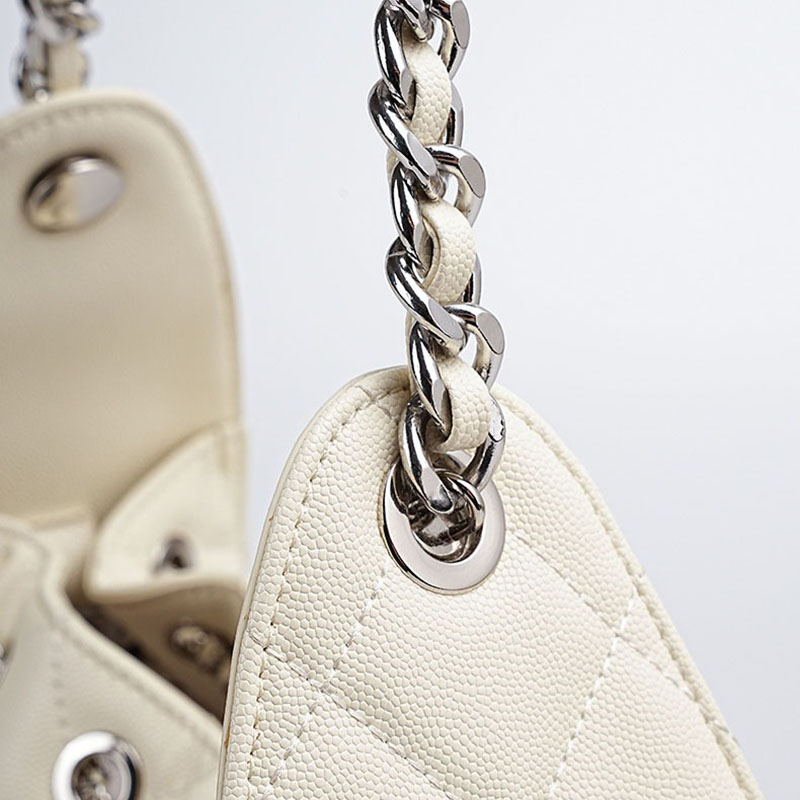 Gesteppte Damen Kaviar Korn Split Leder Drawstring Kette Bucket Bag In Silber Hardware