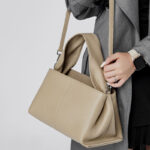 Sac à main vintage à bandoulière en cuir pleine fleur pour femmes
