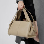 Sac à main vintage à bandoulière en cuir pleine fleur pour femmes