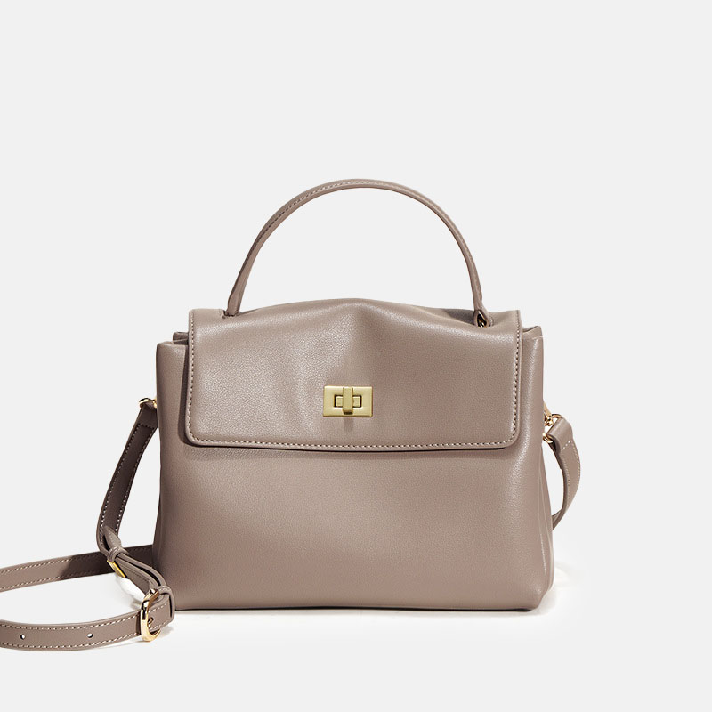Sac à main en cuir vintage pour femme, avec des accessoires dorés
