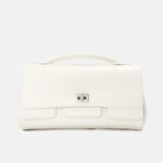 Sac à main baguette en cuir de grain supérieur vintage de la femme, avec des ferrures en argent