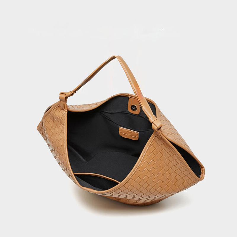 Women's Vintage Woven Genuine Leather Hobo Bag