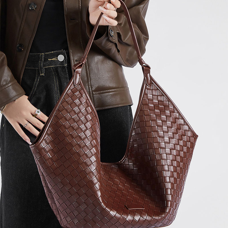 Women's Vintage Woven Genuine Leather Hobo Bag