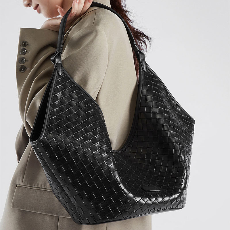 Women's Vintage Woven Genuine Leather Hobo Bag