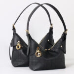 Women's Black Vintage Quilted Full-Grain Leather Hobo Bag In Gold Hardware