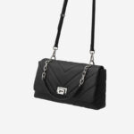 Sac à bandoulière en cuir pleine fleur matelassé pour femme, avec bandoulière en chaîne en métal argenté