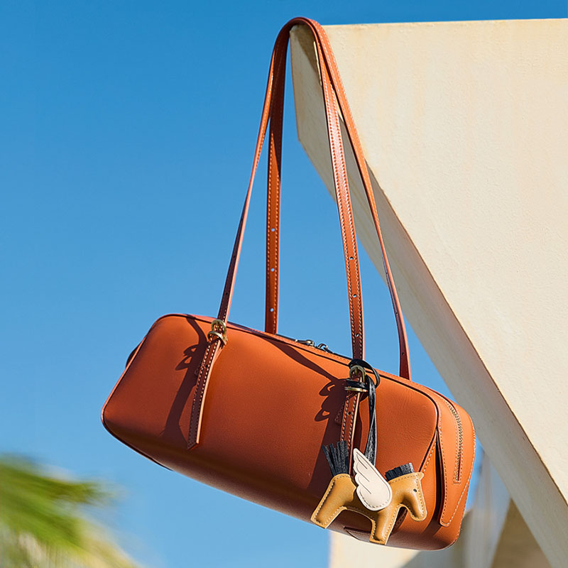 Women's Vintage Full-Grain Leather Bowling Shoulder Baguette Bag