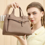 Women's Vintage Full-Grain Leather Buckle Shoulder Strap Handbag