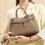 Women's Vintage Full-Grain Leather Buckle Shoulder Strap Handbag