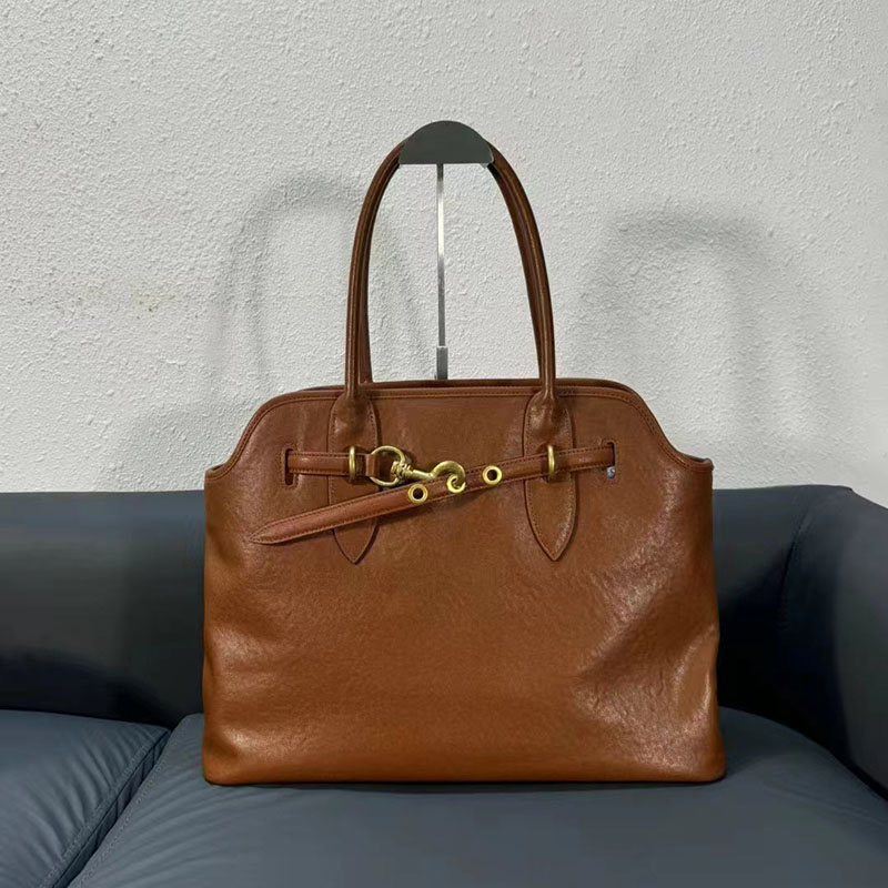 Women's Vintage Full-Grain Leather Shell-Shaped Tote Bag In Gold Hardware