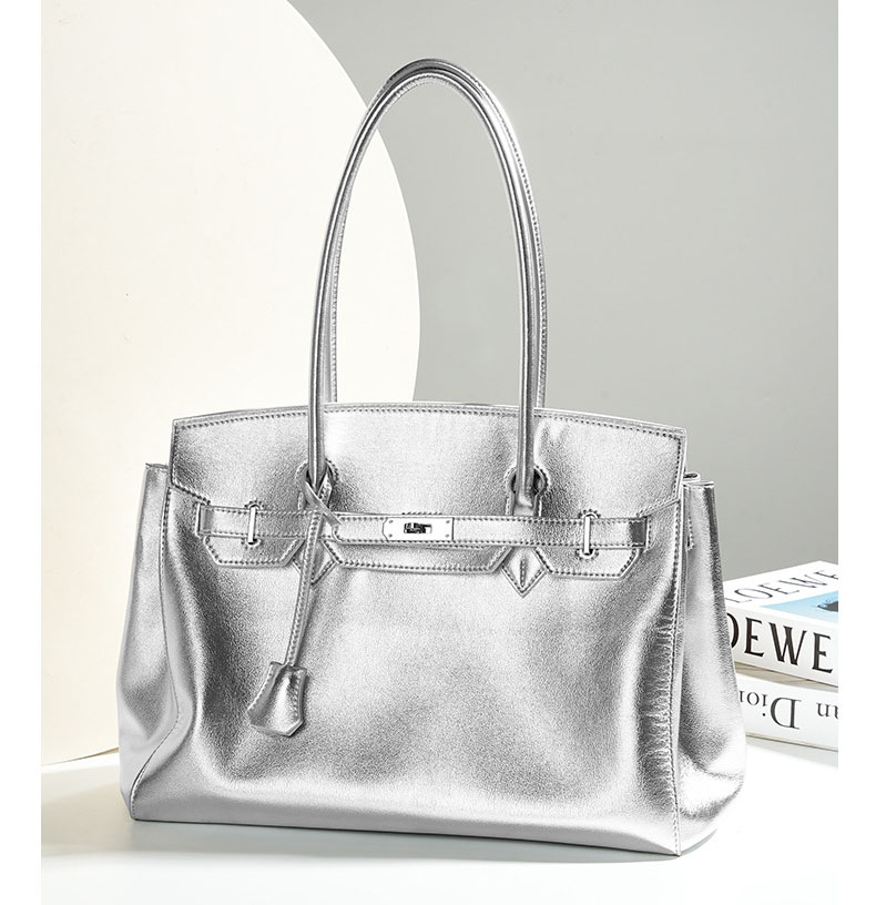 Women's Vintage Soft Leather Lock Close Shoulder Top Handle Bag In Silver Hardware