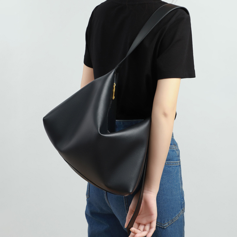 Sac hobo en cuir en forme d'oreiller avec fermeture à glissière pour femmes