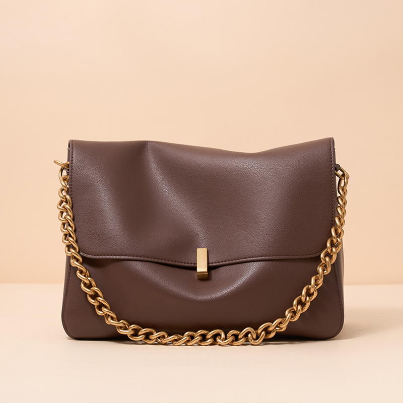 Women's Minimalist Cowhide Leather Chain Strap Shoulder Messenger Bag In Gold Hardware