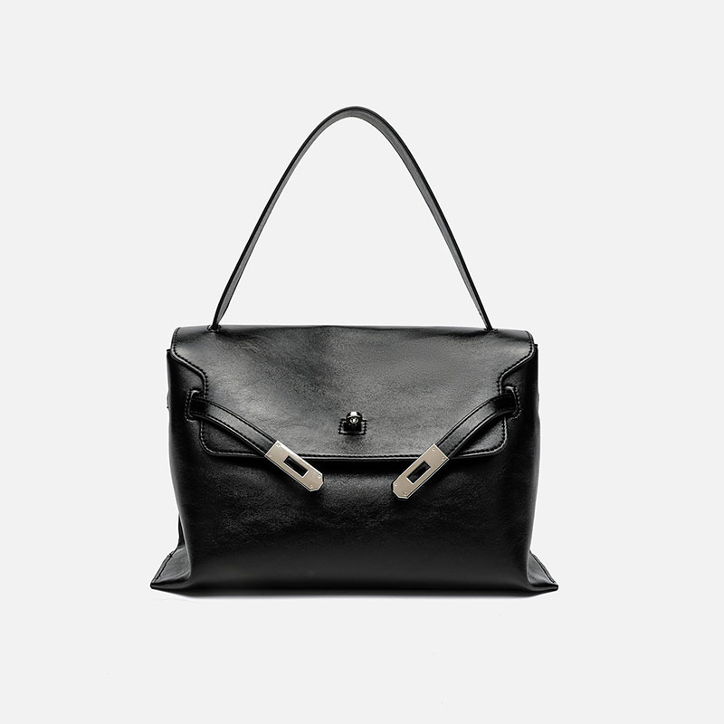 Women's Minimalist Cowhide Leather Flap Shoulder Handbag In Silver Hardware