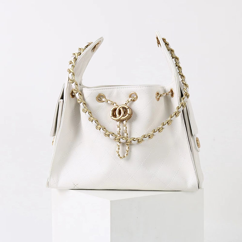 Sac à bandoulière en cuir véritable matelassé avec cordon de serrage en métal doré