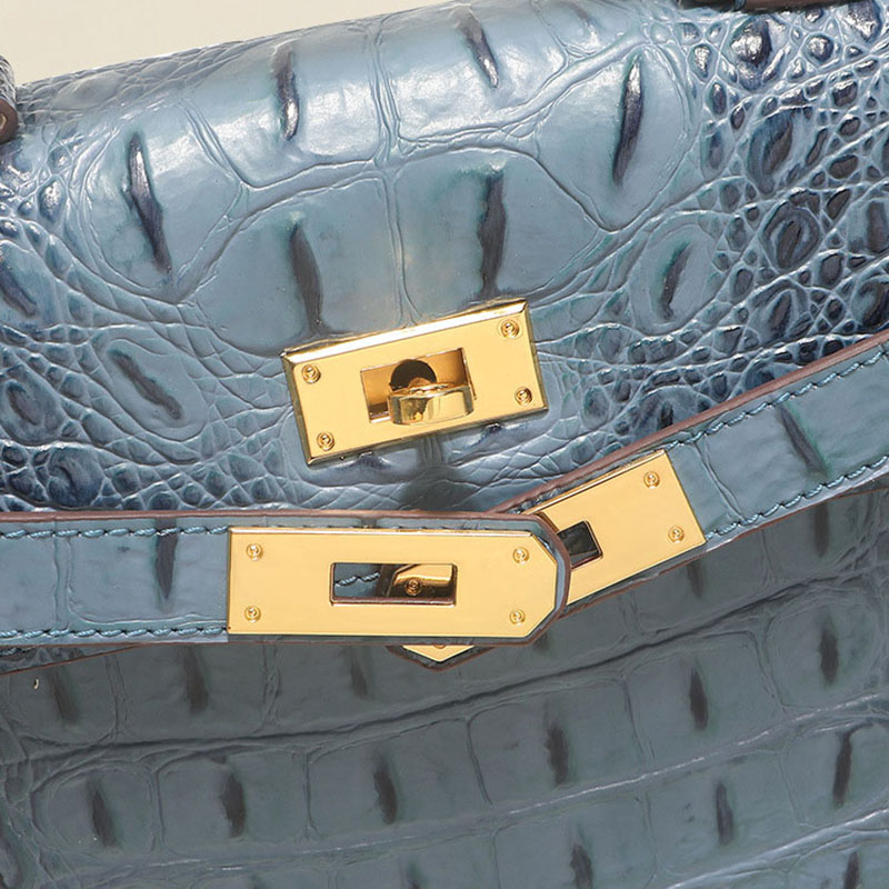 Sac à main vintage à bandoulière en cuir fendu gaufré au crocodile et à la quincaillerie dorée pour femmes