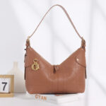 Sac à main vintage en cuir matelassé de grain supérieur avec fermeture à glissière en or pour femmes