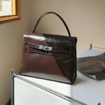 Women's Vintage Waxed Full-Grain Leather Crossbody Shoulder Satchel Handbag In Silver Hardware