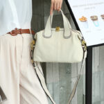 Minimalistische Damen Vollnarbenleder Reißverschluss Crossbody Schulterriemen Top Handle Tasche