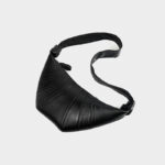 Women's Lambskin Dumpling-Shaped Zipper Crossbody Shoulder Bags