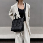 Damen Minimalistisch Geflochtenes Gespaltenes Leder Hohle Crossbody Schulterriemen Tote Handtasche