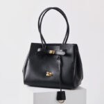 Women's Vintage Cowhide Leather Shoulder Tote Bag With Lock Closure