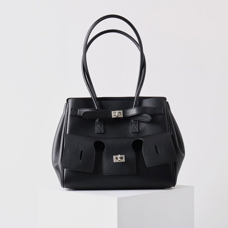 Women's Vintage Cowhide Leather Shoulder Tote Bag With Lock Closure