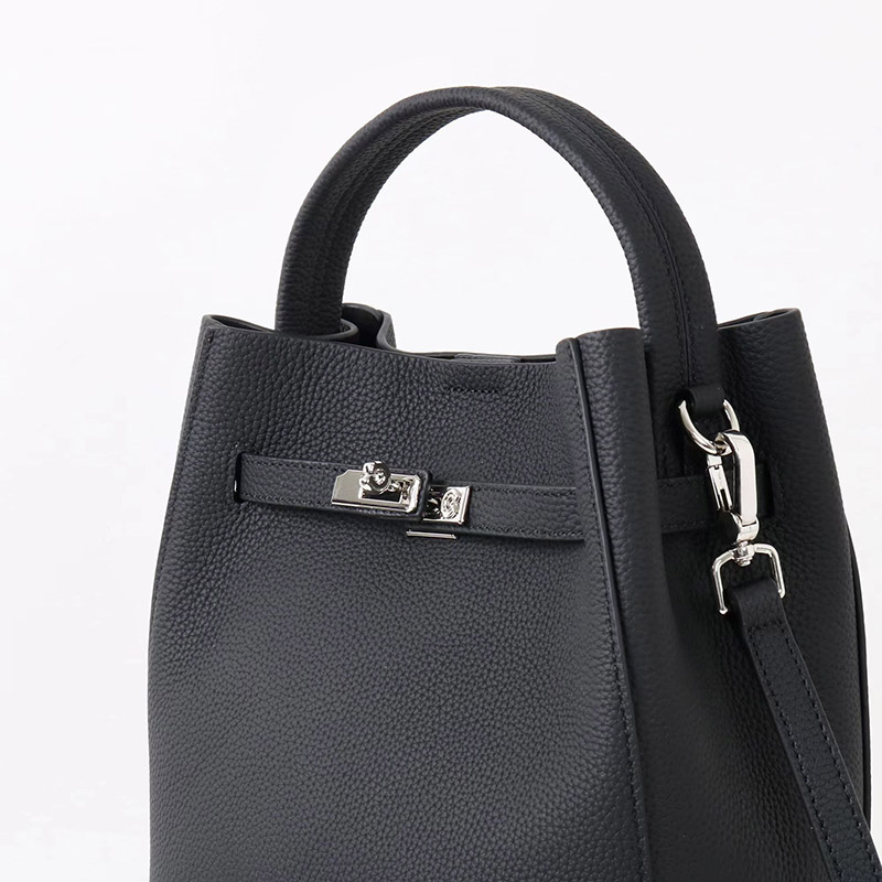 Women's Vintage Full-Grain Leather Crossbody Shoulder Bucket Handbag In Silver Hardware