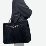 Femmes Vintage Lambswool Plush Metal Bow Shoulder Crossbody Handbag