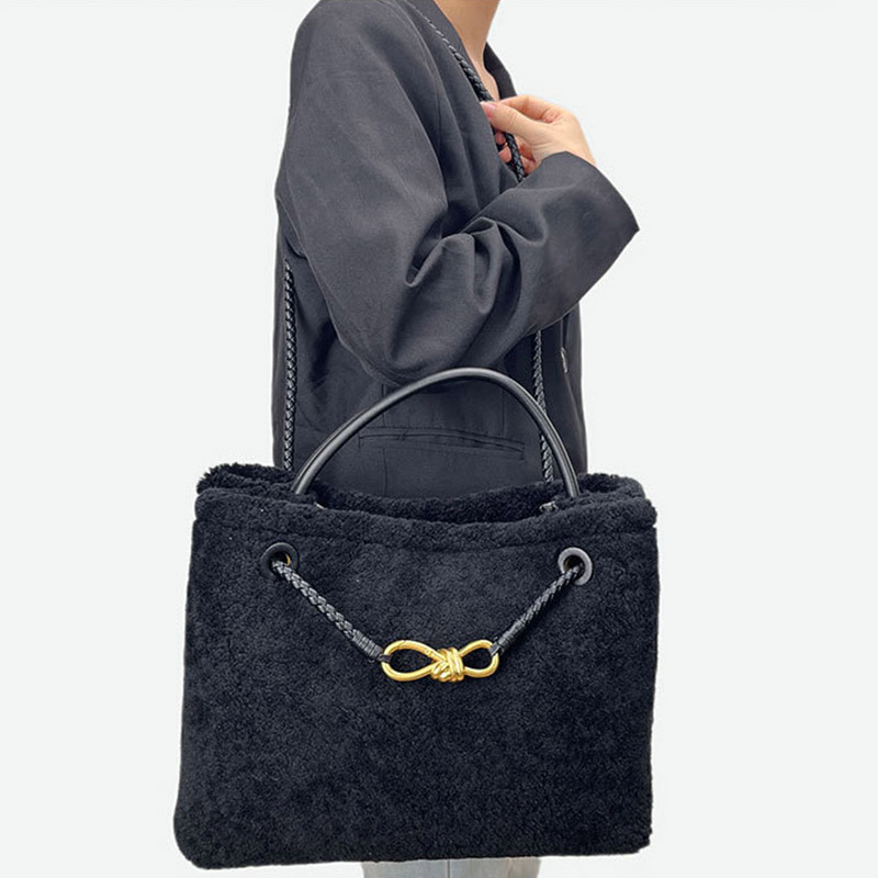 Femmes Vintage Lambswool Plush Metal Bow Shoulder Crossbody Handbag