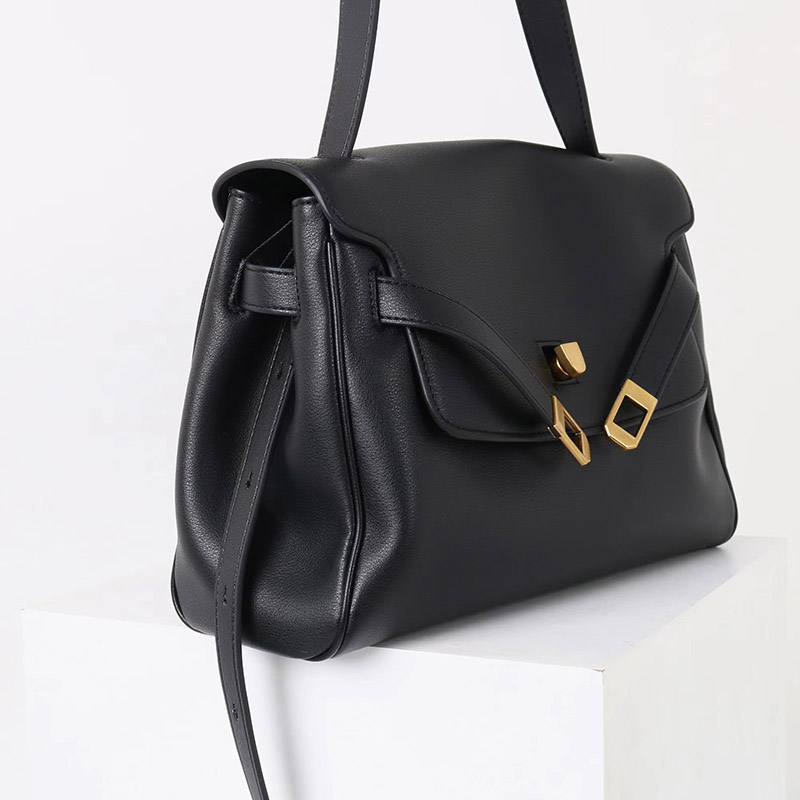 Women's Vintage Leather Shoulder Satchel Bag In Gold Hardware